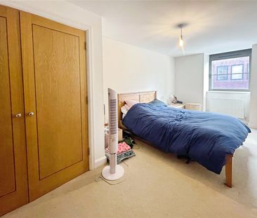 Darville House, Oxford Road East, Windsor, Berkshire, SL4 1EF - Photo 4