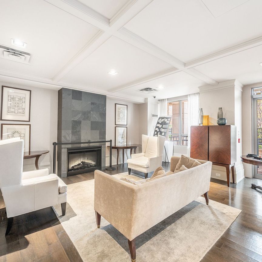 For Lease - 388 Prince Of Wales Drive Unit# TH 107, Mississauga, Ontario - Photo 1