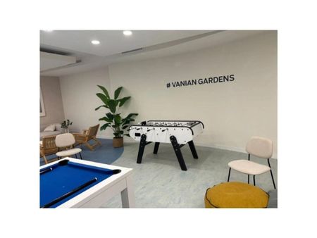 2 room luxury Flat for rent in Estepona, Andalusia - Photo 3