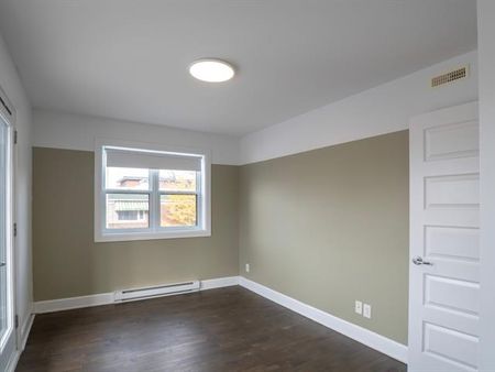 6940 20e Avenue - Photo 5