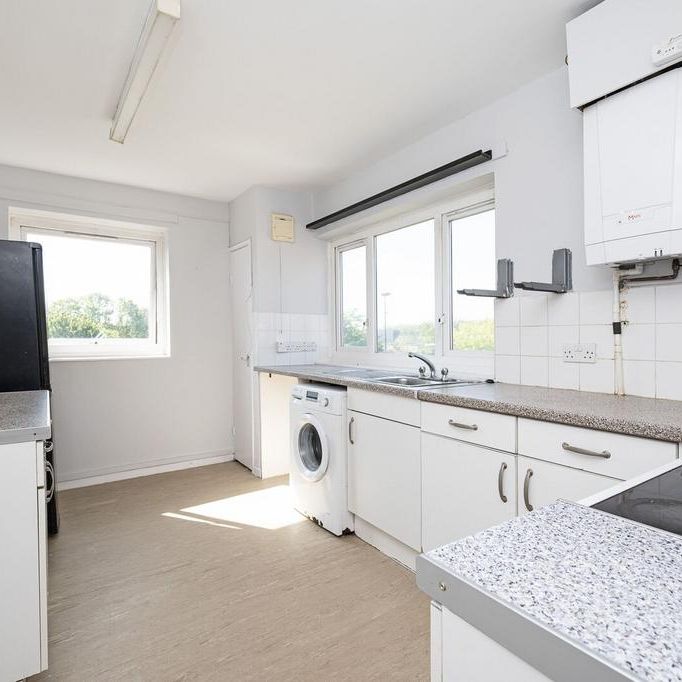 3 bedroom maisonette to rent - Photo 1