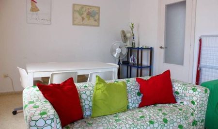 5 bedroom luxury Flat for rent in Seville, Spain - Photo 2