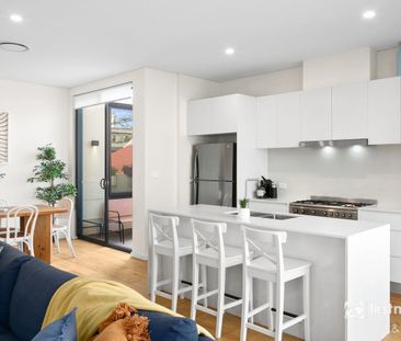 Exceptional Location - Photo 6