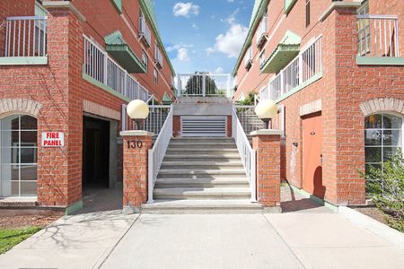130 Rochester Street - 3 - Photo 5