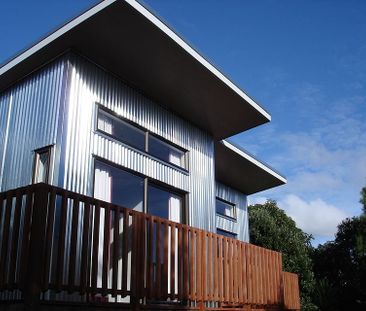 3 bedroom architecturally designed house - Photo 1