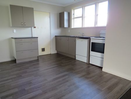 Cute, Tidy and Affordable - Photo 4