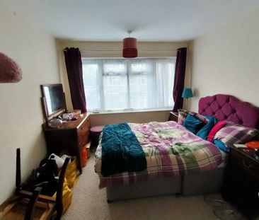1 bedroom property to rent - Photo 2