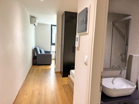 Studio/Γκαρσονιέρα για ενοικίαση Χρυσάκη (Καλλιθέα) - Φωτογραφία 3