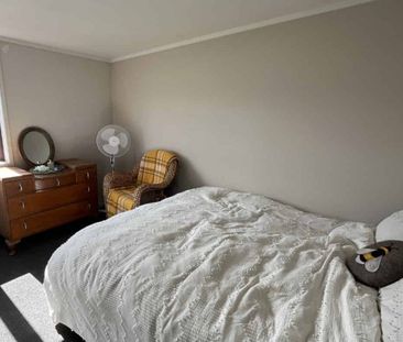 2 Bedroom Split Level Unit - Photo 2