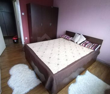 Închiriez apartament cu doua camere în Aleea Carpați - Photo 1