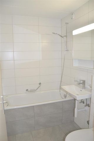 1 Zimmer, 28 m², 3. Stock - Foto 4