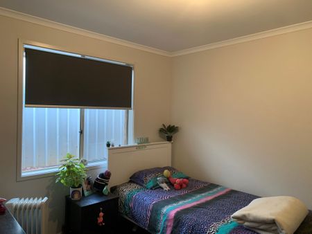 5 Bedroom Family Home - Photo 5