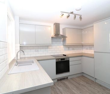 2 bedroom apartment to rent - Photo 6