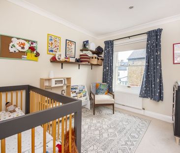 3 bedroom terraced house to rent - Photo 4