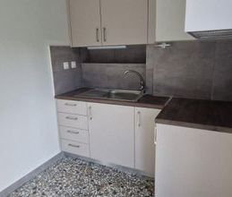 Διαμέρισμα για ενοικίαση - Νίκαια, - Photo 1
