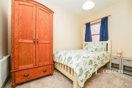 Winchcombe Street, Cheltenham, Gloucestershire, GL52 - Photo 3