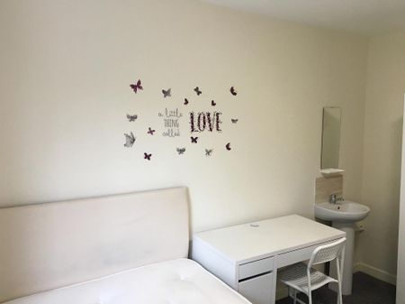 5 bedroom house share to rent - Photo 3