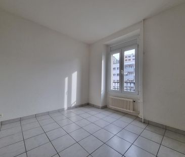 Vivez à deux pas de la ville, dans un quartier calme - Foto 4