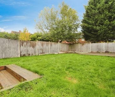3 Bed Terraced House, Becket Road, S8 - Photo 2