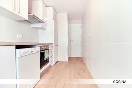 Calle Igueldo, Sevilla, Andalusia 41005 - Photo 5