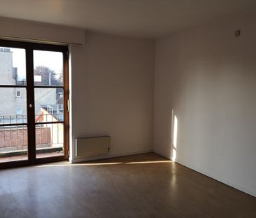 Ruim appartement met 3 slaapkamers, terras en garage - Foto 3