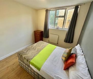 Room in a Shared Flat, Llandovery House, E14 - Photo 4