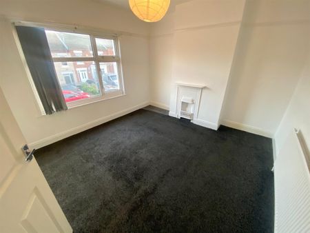 WELSH ROAD, Coventry, CV2 - Photo 4