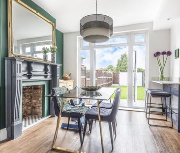 3 bedroom terraced house to rent - Photo 2