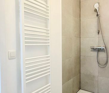 Appartement te huur in Jambes voor € 1.150 met 3 slaapkamers - Foto 3