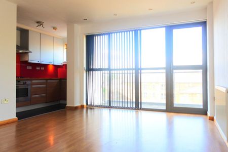 2 Bed Flat, Varcoe Road, SE16 - Photo 3