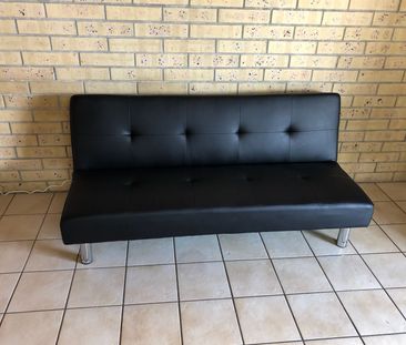 Low-maintenance Unit! - Photo 3