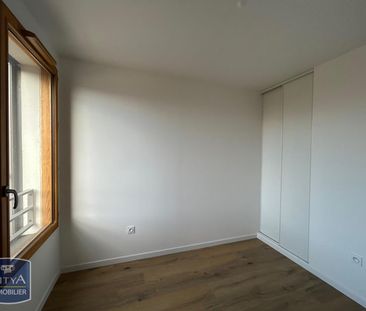 Location Appartement 3 pièces 59m² NANTERRE 92000 - Photo 3