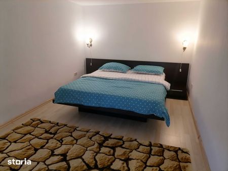 Piata Balcescu.Apartament 3 camere de inchiriat - Fotografie 3