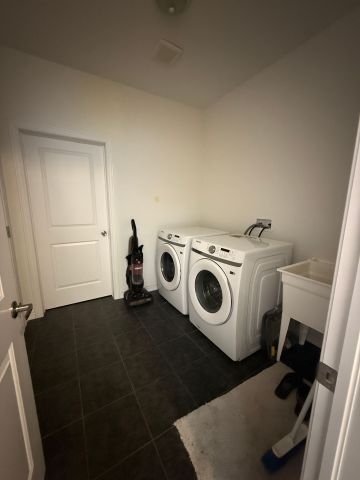 For Lease - 23 Summer Breeze Drive, Quinte West, Ontario - Photo 3