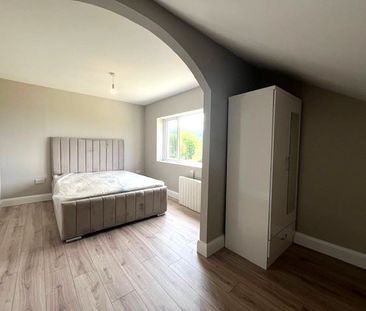 Aisling, Newtown Upper, Rathcoole, Co. Dublin - Photo 4