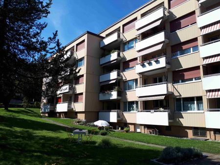 "Günstig wohnen mit guten ÖV-Anschluss - befristete Dauer!" - Foto 3