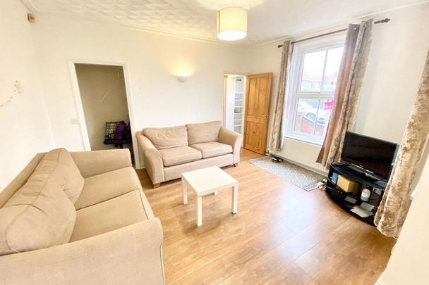 Leopold Road - Photo 1