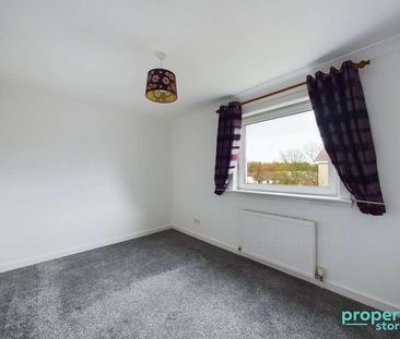 Douglasdale, East Kilbride, South Lanarkshire, G74 - Photo 2