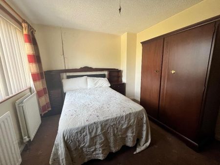 12 Limetree Close, Antrim, BT41 1NR - Photo 4