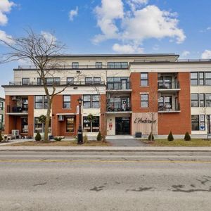 2 CH - 1 SDB - Gatineau - $2,700 /mo - Photo 2