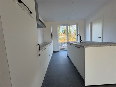 NIEUWBOUW GELIJKVLOERS APPARTEMENT MET 2 SLAAPKAMERS TE BERINGEN - Photo 4