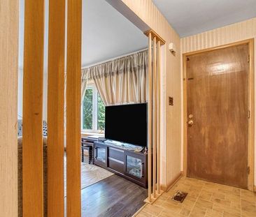 For Lease - 314 Strathcona Drive, Burlington, Ontario - Photo 2