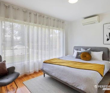 5 Raymond Road, Seaford VIC 3198 - House For Rent | Domain - Photo 5