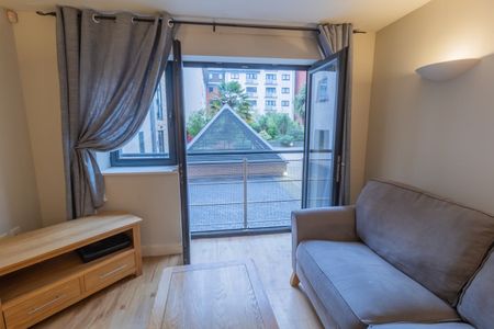 2 Bed Flat, Browning Street, B16 - Photo 3