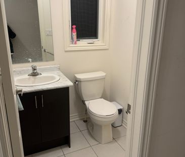 For Lease - 62 Holcomb Terrace, Hamilton, Ontario - Photo 4