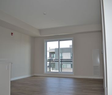 For Lease - 397 Codd's Road Unit# 604, Manor Park - Cardinal Glen a... - Photo 2