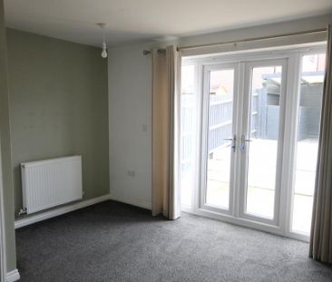 Booth Crescent, TF3 5HX - £940 pcm - Photo 1