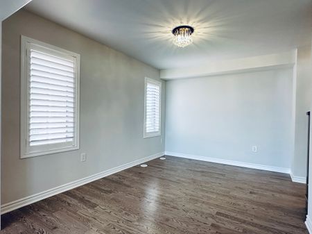 For Lease - 91 Mcalister Avenue, Richmond Hill, Ontario - Photo 3