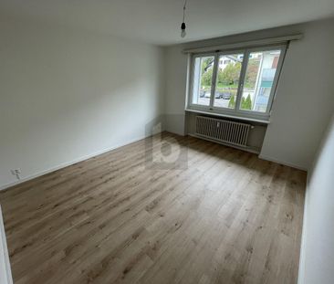 LICHTDURCHFLUTET MIT GROSSEM BALKON - Photo 2