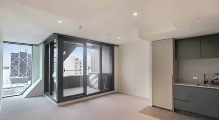 Premium City Living in the Iconic Pacifica – 1... - Photo 5